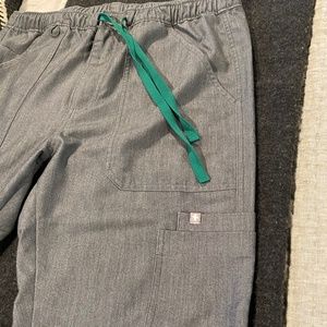 FIGS Mens Size M Cairo Cargo Scrub Pants